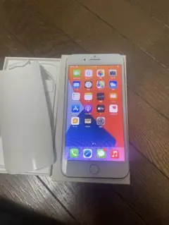 Apple iPhone 7 Plus 128GB バッテリー100%