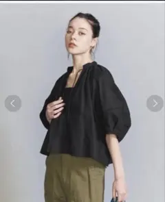 ユナイテッドアローズ　UNITED ARROWS Vネックチュニック　ブラウス