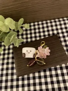 Item thumbnail for item 331d71e0-efdd-4aa9-8ba6-213cabf48eb3