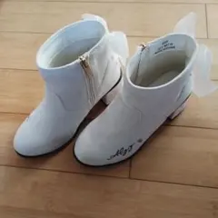 ALGY ホワイトリボン付きブーツ 22.0cm