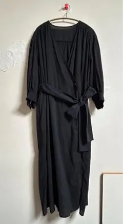 キ*ル様 ★ジャーナルスタンダード★美品★墨黒のワンピース★