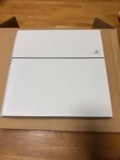 PlayStation 4 本体　ホワイト