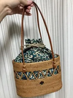 アタバッグ かごバッグ 巾着付き バリ製 編み込み レザー持ち手 ナチュラル