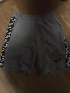 プーマ　短パン　M
