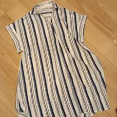 ストライプ 半袖シャツ M ホワイト・ネイビー　ロングシャツ