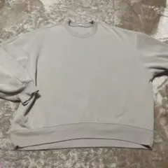 GU ベージュ Lサイズ クルーネック トレーナー