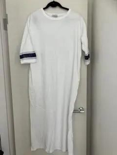 Item thumbnail for item 405daee9-dabb-4796-b1cf-ff5c13233d86