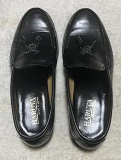 じ*じ様 HARUTAタッセルローファー（25.5）ブラック4E