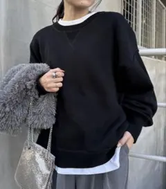 スウェットライクボリュームスリーブニット