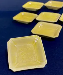 R》淡路 珉平焼 黄釉 龍文 隅切 角豆皿5客 小皿 1f - メルカリ