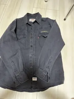 Levi’s 黒デニムジャケット