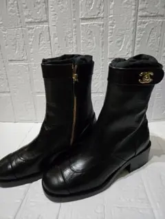 【新品・未使用】ＣＨＡＮＥＬ 　Ａｎｋｌｅ　Ｂｏｏｔｓのサムネイル