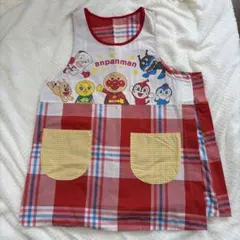 新品未使用☆アンパンマン エプロン 保育士エプロン 介護士 幼稚園教諭