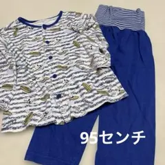 スヌーピー柄長袖パジャマ95cm