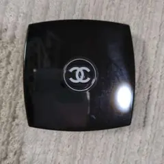 シャネル　レキャトルオンブル７９スパイシーズ