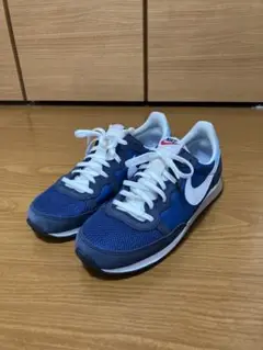 チャレンジャー スニーカー