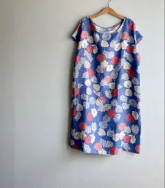chambre de charme フレンチスリーブ レトロな総柄ワンピースのサムネイル