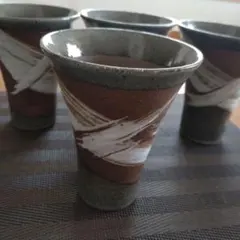 陶器製ビアカップ4点セット