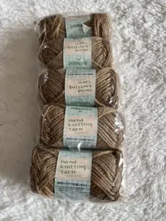 Item thumbnail for item 6c520b2a-bcdf-40a2-9b6e-8245c6e904ff