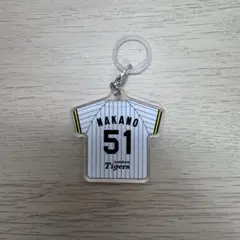 阪神タイガース　中野拓夢　シークレット　ユニフォーム型めじるしチャーム