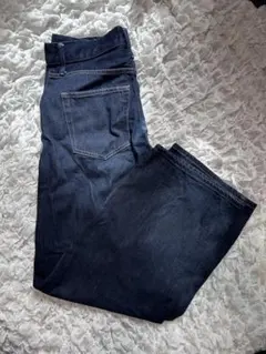 UNIQLO バギーカーブジーンズ　お尻破れてます！