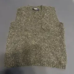 SHIPS ベスト　キッズSサイズ