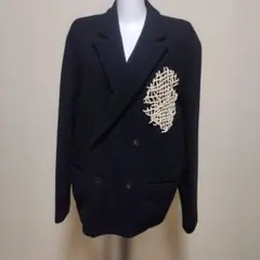 値下げ　胸に大きな刺繍のダブルジャケット