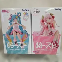 Noodle Stopper Figure 初音ミク & 桜ミクセット