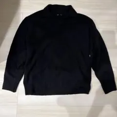 GU 黒 Vネックセーター Lサイズ