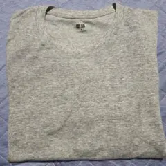 ユニクロ メンズ 長袖Tシャツ グレー Mのサムネイル