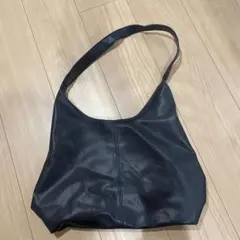 レザー ショルダーバッグ オフィス ブラック