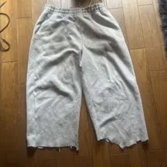 ユニクロC xl 裾切り