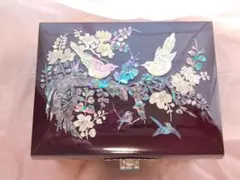 【韓国】超希少！<美品> 花鳥風月：伝統工芸品　螺鈿宝石箱（二段）