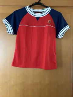 ナイキ　テニスウェア　赤×紺色トップス　US-Sサイズ