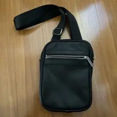 H&M ショルダーバッグ 黒のサムネイル