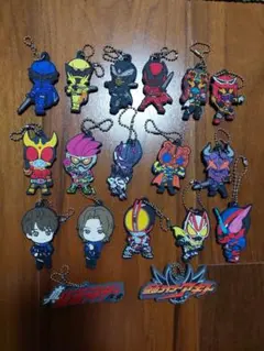 仮面ライダー　キーホルダー　18個　まとめ売り