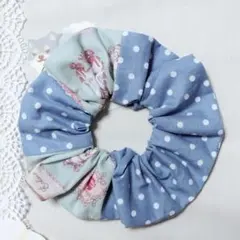 1点のみ☆ハンドメイドレース重ねシュシュ - メルカリ