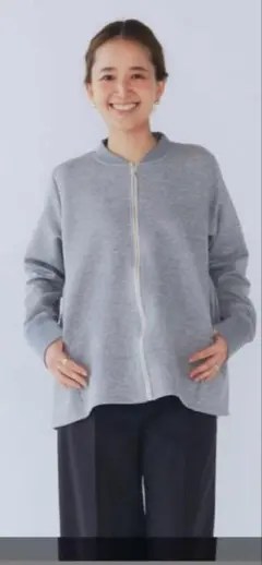 yori バックフリルブルゾンカットソー　グレーのサムネイル