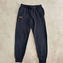 Under Armour 黒 スウェットパンツ　160センチ