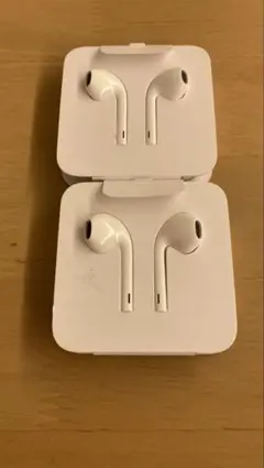 新品 未使用 iPhoneイヤホン　Apple 純正　ライトニング