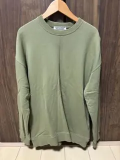 オニツカタイガー　トレーナー