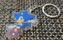 【新品未使用】 ソニック・ザ・ヘッジホッグ/ソニック　アクリルキーホルダー
