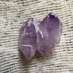 10/14までセール　ツインアメジスト 両剣水晶 原石