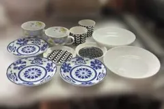 食器セット　お皿　平皿　スープカップ　つゆ入れ　　　グラス　まとめ売　5種11個のサムネイル