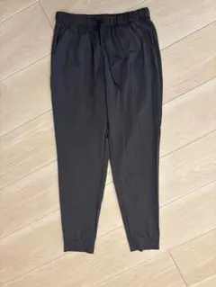 【美品】GU ジーユー　ドライストレッチジョガーパンツ　Mサイズ