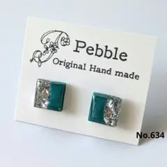 No.634　レジンピアス　ハンドメイド【スクエア】グリーン　シルバー