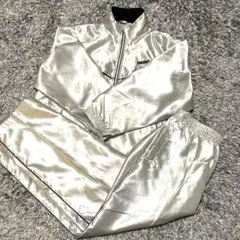 【Mサイズ】ナイロンジャケット ウインドブレーカー上下セット シルバーほつれあり