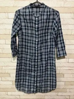 コムサ　ネイビーとホワイトのチェック柄シャツワンピース　A0171