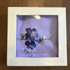X.O. シルク刺繍 ハンカチ 薄紫色　新品未使用保管品
