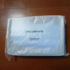 shu uemura ポーチ 非売品
